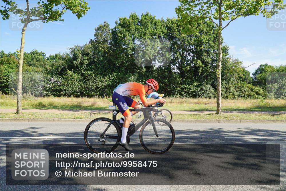09.08.2026 - GEWOBA Citytriathlon Bremen Michael Burmester http://msf.ph/oto/9958475 09.08.2026 10:50:09 Radfahren 27, 39, 129, 189, 215, 288, 334, 410, 419, 458, 489 meine-sportfotos.de