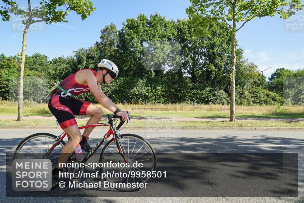 09.08.2026 - GEWOBA Citytriathlon Bremen Michael Burmester http://msf.ph/oto/9958501 09.08.2026 10:50:55 Radfahren 83, 137, 167, 173, 313, 330, 337, 370, 452, 453, 481, 482, 493, 503, 526 meine-sportfotos.de