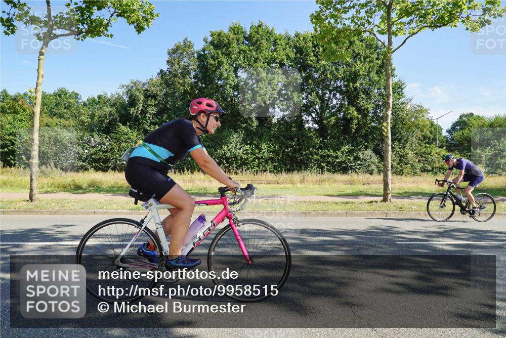 09.08.2026 - GEWOBA Citytriathlon Bremen Michael Burmester http://msf.ph/oto/9958515 09.08.2026 10:51:16 Radfahren 311, 344, 456, 500 meine-sportfotos.de