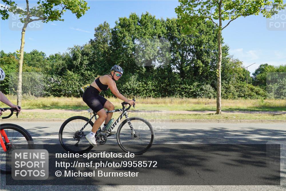 09.08.2026 - GEWOBA Citytriathlon Bremen Michael Burmester http://msf.ph/oto/9958572 09.08.2026 10:53:26 Radfahren 3, 19, 21, 107, 139, 151, 179, 423, 439, 461, 474, 477, 495, 522 meine-sportfotos.de