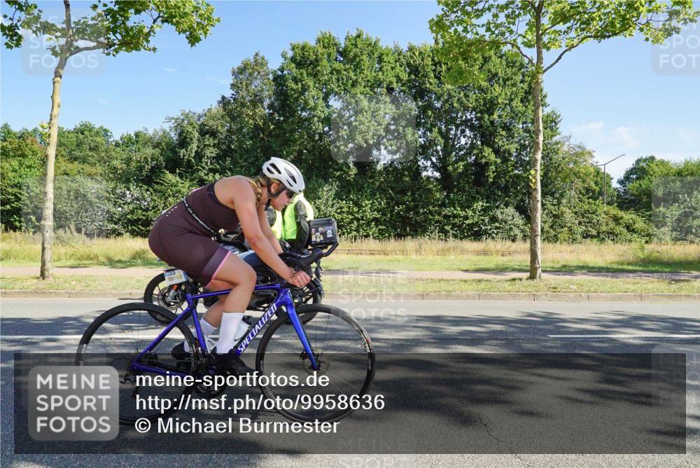 09.08.2026 - GEWOBA Citytriathlon Bremen Michael Burmester http://msf.ph/oto/9958636 09.08.2026 10:55:12 Radfahren 53, 123, 169, 187, 201, 471, 513, 530 meine-sportfotos.de