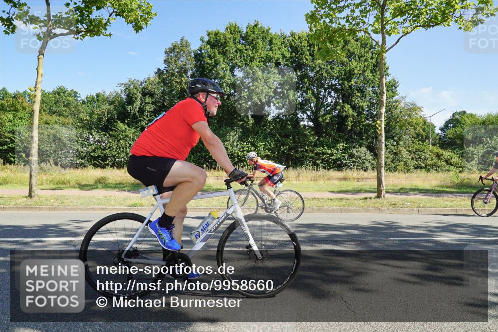 09.08.2026 - GEWOBA Citytriathlon Bremen Michael Burmester http://msf.ph/oto/9958660 09.08.2026 10:56:00 Radfahren 31, 41, 89, 93, 109, 155, 157, 211, 487, 491 meine-sportfotos.de