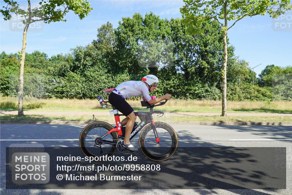 09.08.2026 - GEWOBA Citytriathlon Bremen Michael Burmester http://msf.ph/oto/9958808 09.08.2026 11:59:23 Radfahren 684 meine-sportfotos.de