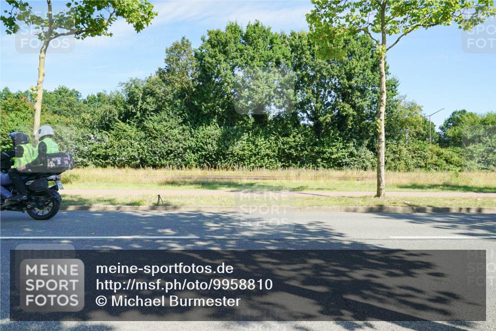 09.08.2026 - GEWOBA Citytriathlon Bremen Michael Burmester http://msf.ph/oto/9958810 09.08.2026 12:01:38 Radfahren  meine-sportfotos.de