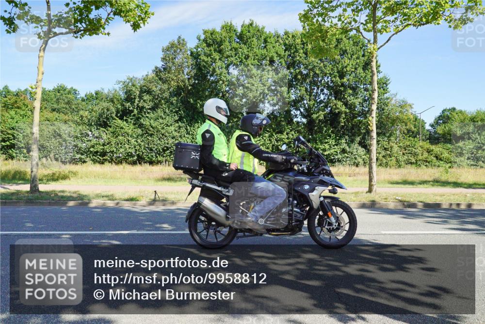 09.08.2026 - GEWOBA Citytriathlon Bremen Michael Burmester http://msf.ph/oto/9958812 09.08.2026 12:02:10 Radfahren  meine-sportfotos.de