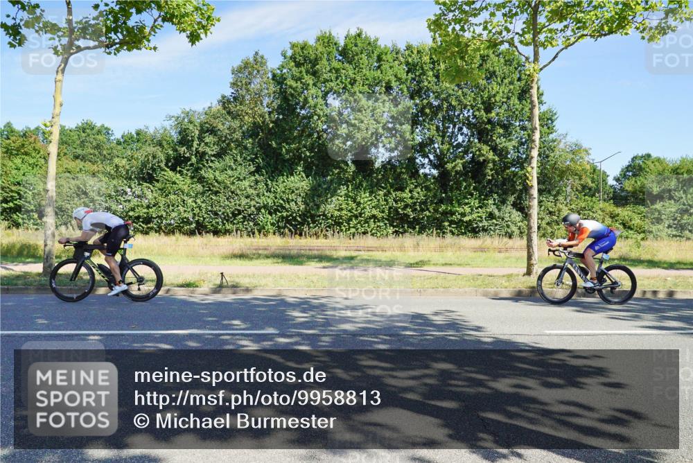 09.08.2026 - GEWOBA Citytriathlon Bremen Michael Burmester http://msf.ph/oto/9958813 09.08.2026 12:02:14 Radfahren  meine-sportfotos.de