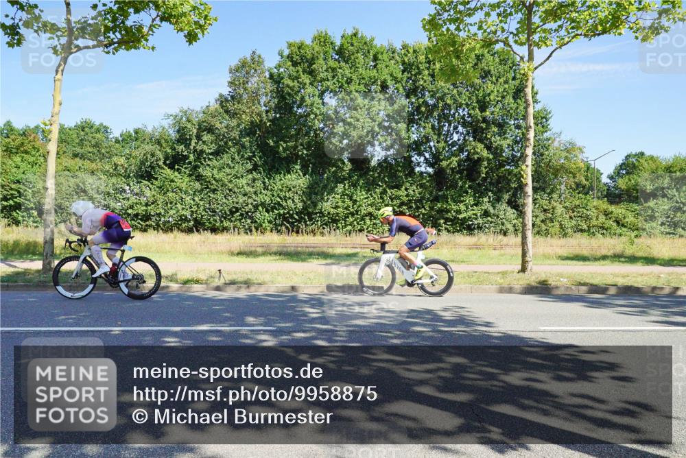 09.08.2026 - GEWOBA Citytriathlon Bremen Michael Burmester http://msf.ph/oto/9958875 09.08.2026 12:07:06 Radfahren 737 meine-sportfotos.de