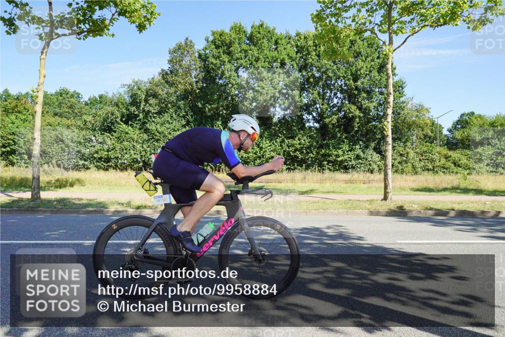 09.08.2026 - GEWOBA Citytriathlon Bremen Michael Burmester http://msf.ph/oto/9958884 09.08.2026 12:07:40 Radfahren 572, 586, 614, 628, 649, 761 meine-sportfotos.de