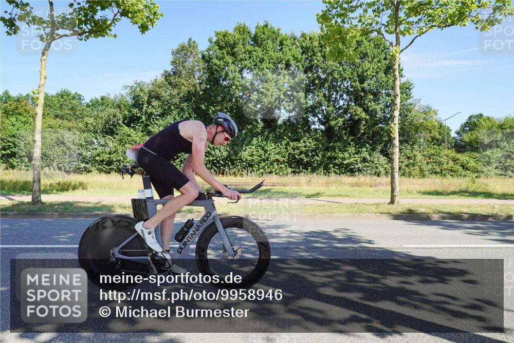 09.08.2026 - GEWOBA Citytriathlon Bremen Michael Burmester http://msf.ph/oto/9958946 09.08.2026 12:09:52 Radfahren 578, 635, 674, 702, 718, 770 meine-sportfotos.de