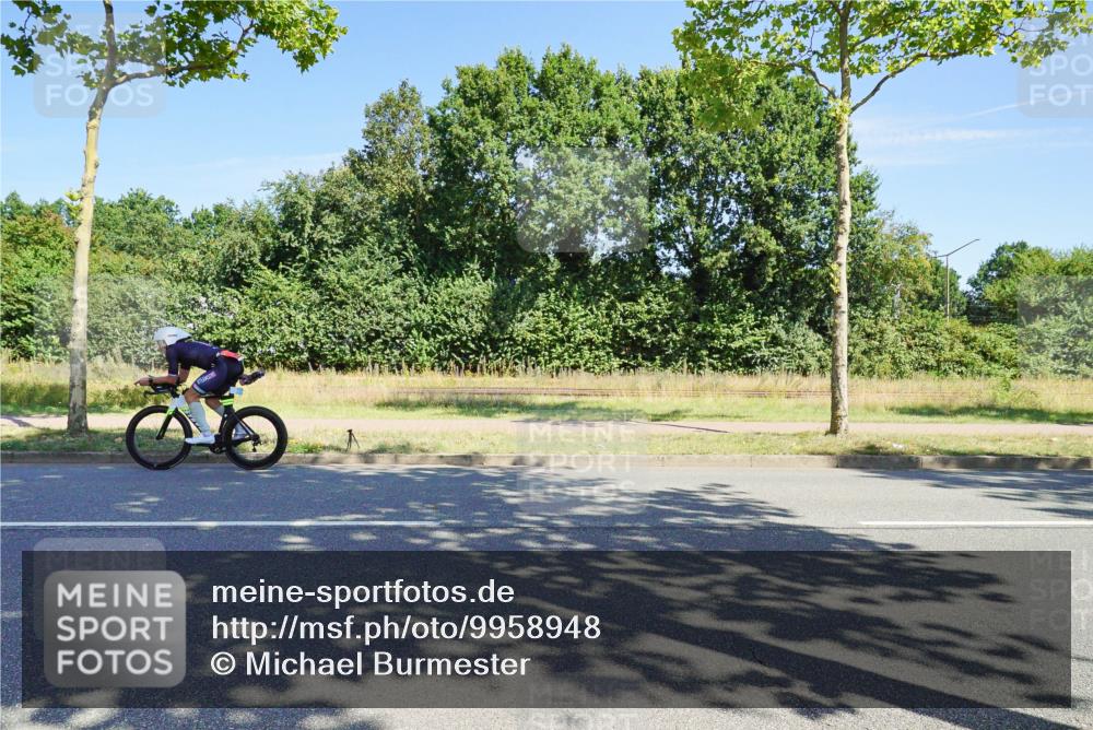 09.08.2026 - GEWOBA Citytriathlon Bremen Michael Burmester http://msf.ph/oto/9958948 09.08.2026 12:10:01 Radfahren 578, 619, 633, 635, 718, 729, 770, 774, 1002 meine-sportfotos.de