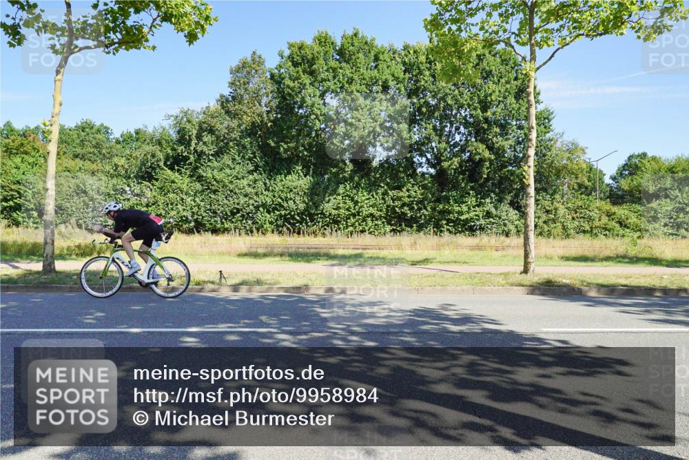 09.08.2026 - GEWOBA Citytriathlon Bremen Michael Burmester http://msf.ph/oto/9958984 09.08.2026 12:10:58 Radfahren 587, 641, 652, 669, 690, 714, 740, 743, 766, 810, 831 meine-sportfotos.de