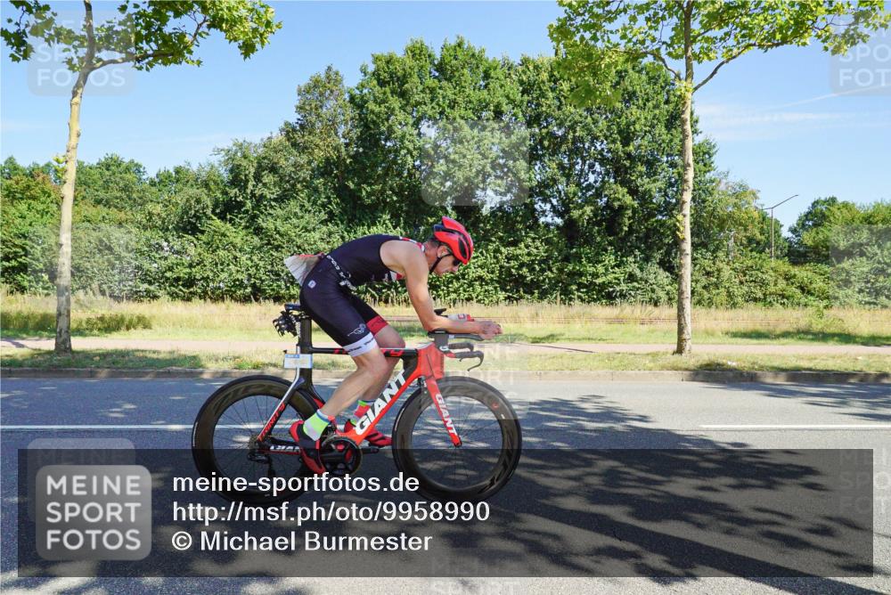 09.08.2026 - GEWOBA Citytriathlon Bremen Michael Burmester http://msf.ph/oto/9958990 09.08.2026 12:11:05 Radfahren 587, 641, 652, 669, 690, 714, 743, 789, 801, 810, 831 meine-sportfotos.de