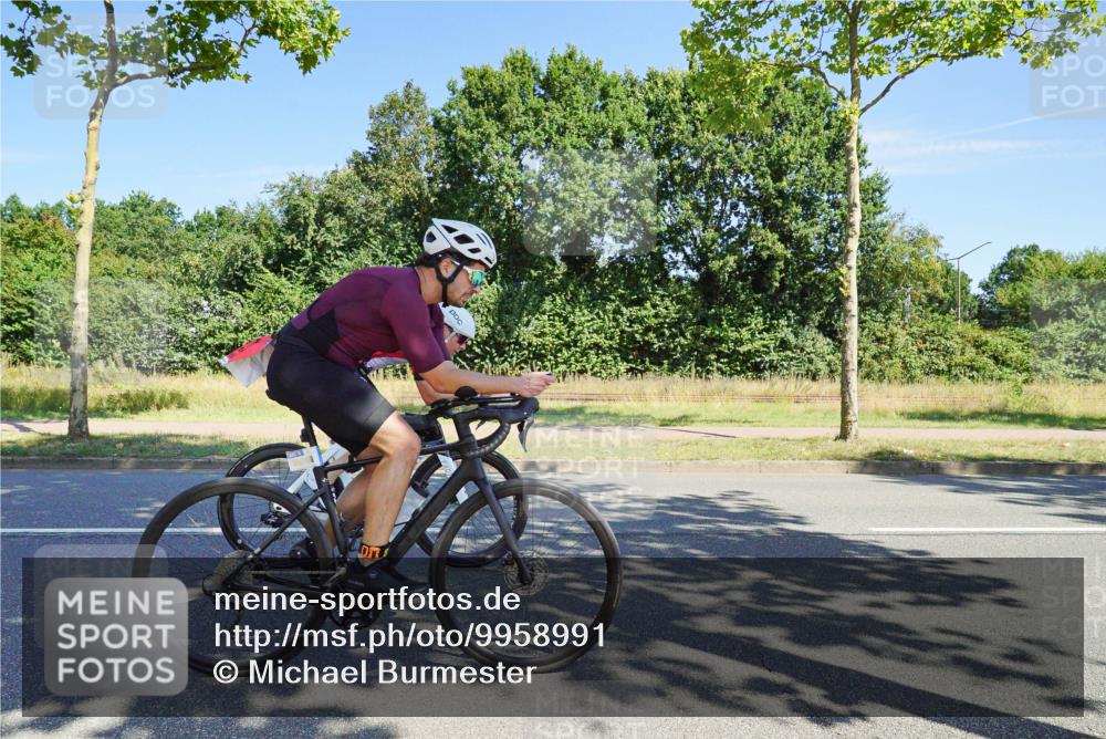 09.08.2026 - GEWOBA Citytriathlon Bremen Michael Burmester http://msf.ph/oto/9958991 09.08.2026 12:11:06 Radfahren 587, 641, 652, 669, 690, 714, 743, 789, 801, 810, 831 meine-sportfotos.de