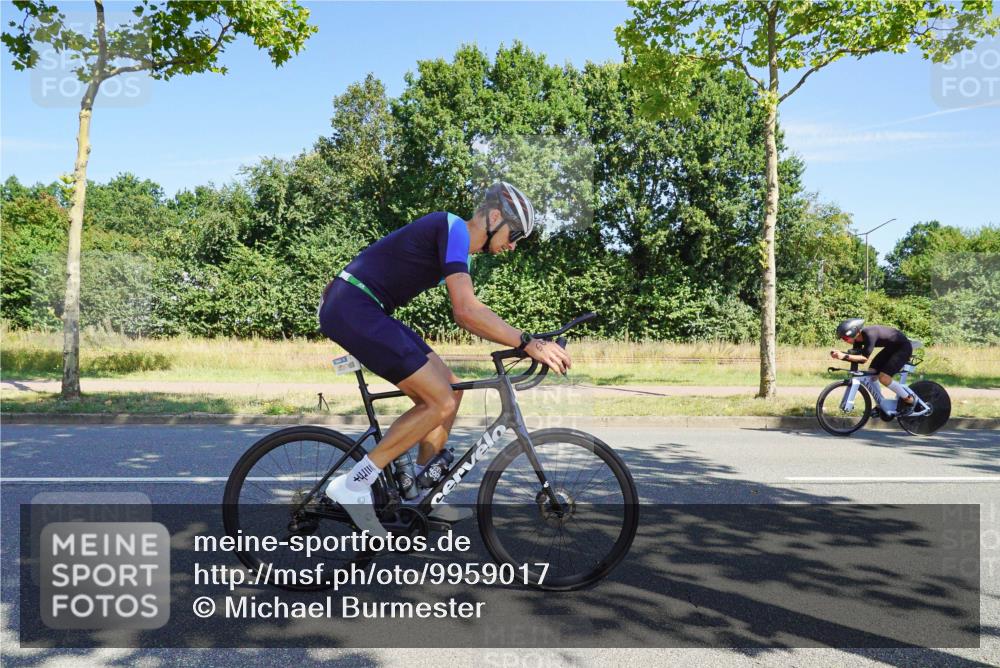 09.08.2026 - GEWOBA Citytriathlon Bremen Michael Burmester http://msf.ph/oto/9959017 09.08.2026 12:11:47 Radfahren 549, 631, 642, 660, 676, 691, 712, 732, 862 meine-sportfotos.de