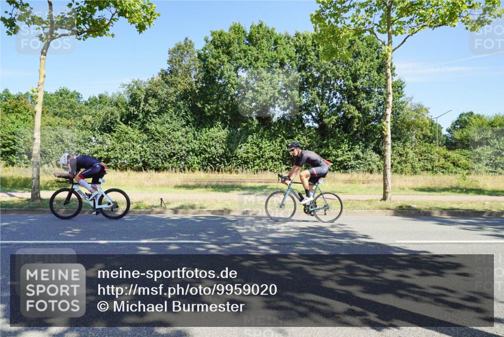 09.08.2026 - GEWOBA Citytriathlon Bremen Michael Burmester http://msf.ph/oto/9959020 09.08.2026 12:11:51 Radfahren 549, 631, 642, 660, 676, 691, 712, 732, 862 meine-sportfotos.de