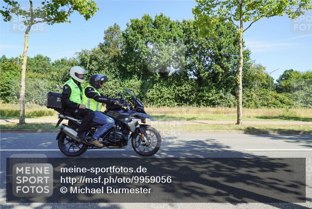 09.08.2026 - GEWOBA Citytriathlon Bremen Michael Burmester http://msf.ph/oto/9959056 09.08.2026 12:12:38 Radfahren 544, 593, 605, 661, 683, 723, 764, 791, 825, 835, 1127, 1131 meine-sportfotos.de
