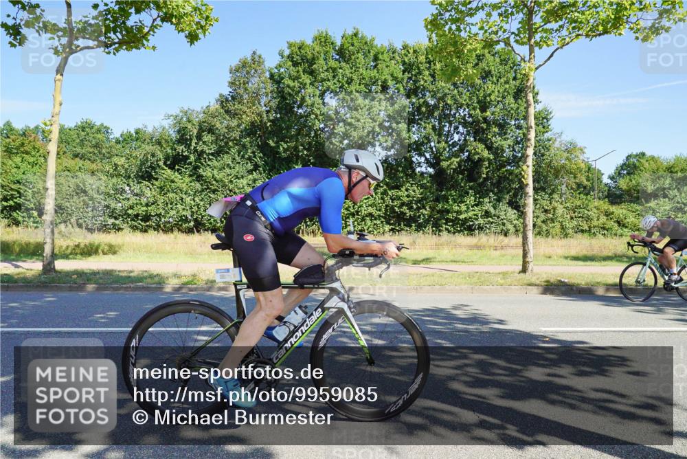 09.08.2026 - GEWOBA Citytriathlon Bremen Michael Burmester http://msf.ph/oto/9959085 09.08.2026 12:13:25 Radfahren 551, 591, 710, 824, 882, 884, 1011, 1116, 1148, 1150 meine-sportfotos.de