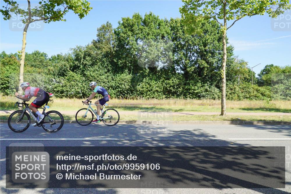 09.08.2026 - GEWOBA Citytriathlon Bremen Michael Burmester http://msf.ph/oto/9959106 09.08.2026 12:13:59 Radfahren 662, 684, 771 meine-sportfotos.de