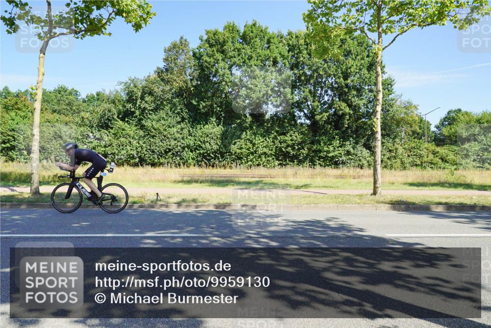 09.08.2026 - GEWOBA Citytriathlon Bremen Michael Burmester http://msf.ph/oto/9959130 09.08.2026 12:14:45 Radfahren 561, 582, 590, 679, 680, 717, 721, 733, 746, 750 meine-sportfotos.de
