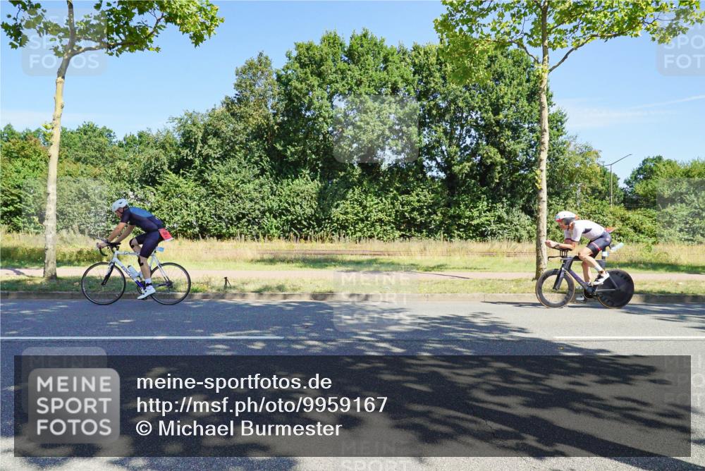 09.08.2026 - GEWOBA Citytriathlon Bremen Michael Burmester http://msf.ph/oto/9959167 09.08.2026 12:15:40 Radfahren 735, 765, 880, 1133, 1137 meine-sportfotos.de