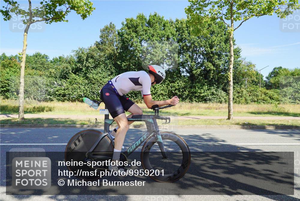09.08.2026 - GEWOBA Citytriathlon Bremen Michael Burmester http://msf.ph/oto/9959201 09.08.2026 12:16:29 Radfahren 545, 564, 580, 638, 648, 775, 777, 804, 914, 918, 1013, 1138 meine-sportfotos.de
