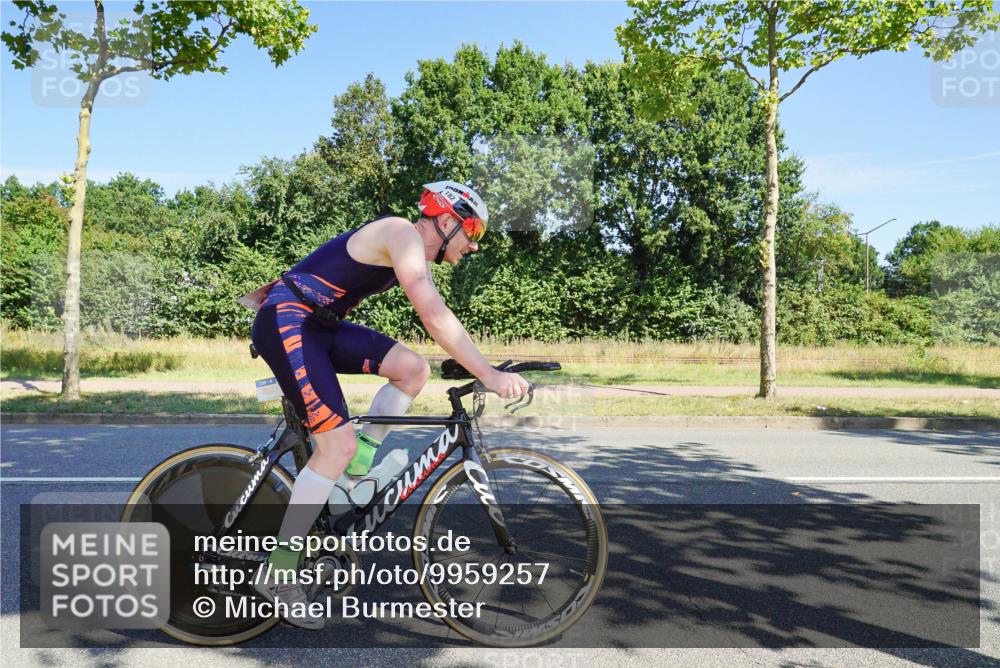 09.08.2026 - GEWOBA Citytriathlon Bremen Michael Burmester http://msf.ph/oto/9959257 09.08.2026 12:17:58 Radfahren 672, 739, 769, 781, 808, 869, 901, 981, 1118, 1126, 1146, 1147 meine-sportfotos.de