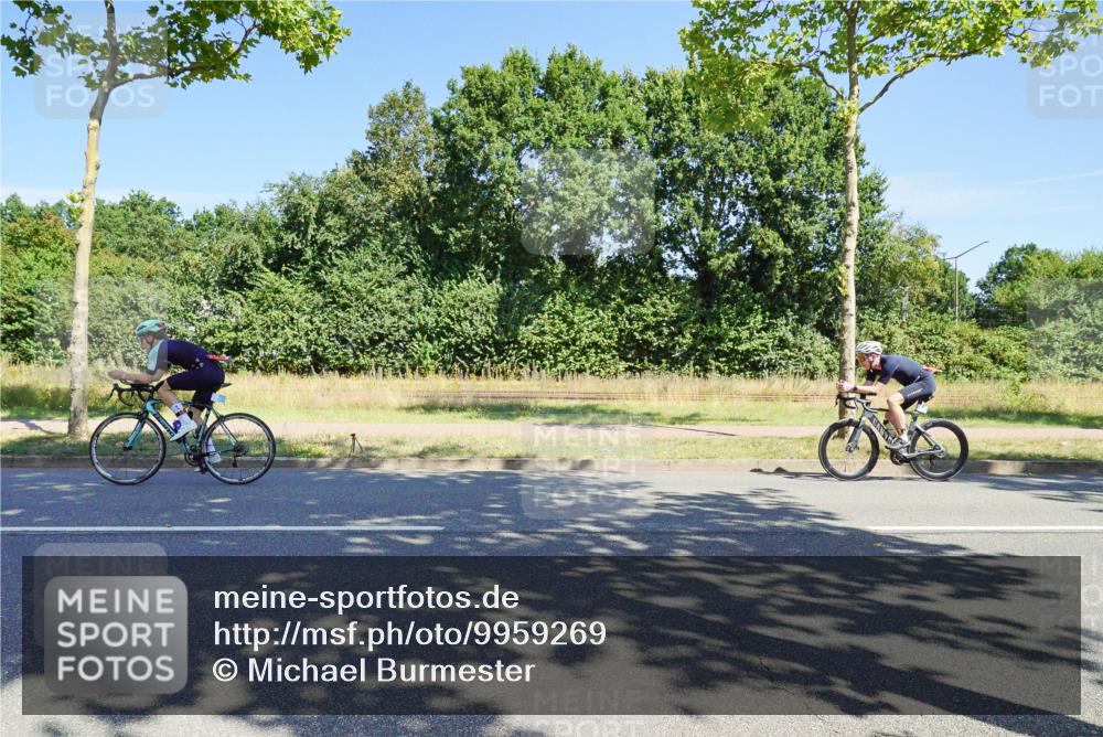 09.08.2026 - GEWOBA Citytriathlon Bremen Michael Burmester http://msf.ph/oto/9959269 09.08.2026 12:18:24 Radfahren 814, 826, 872, 970, 1003 meine-sportfotos.de