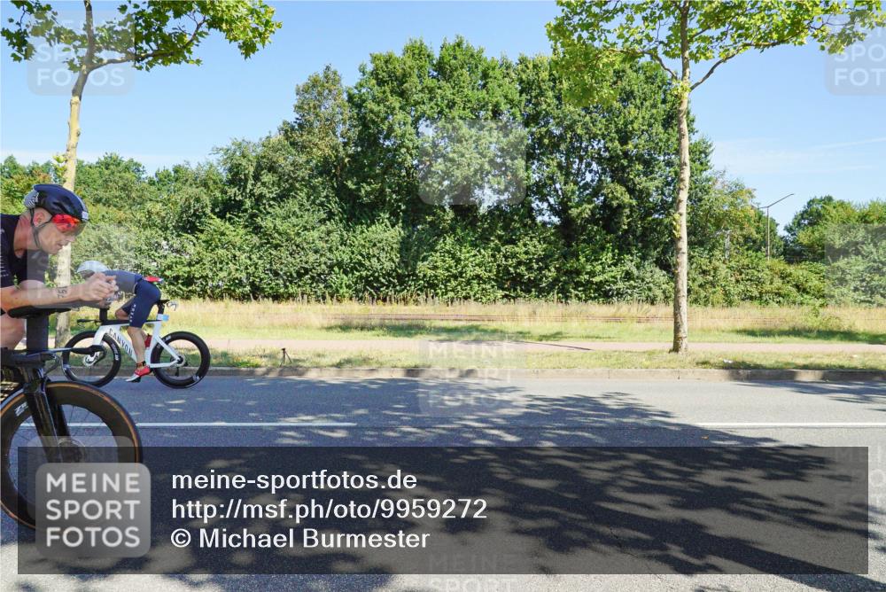 09.08.2026 - GEWOBA Citytriathlon Bremen Michael Burmester http://msf.ph/oto/9959272 09.08.2026 12:18:29 Radfahren 814, 826, 864, 872, 970, 1003 meine-sportfotos.de