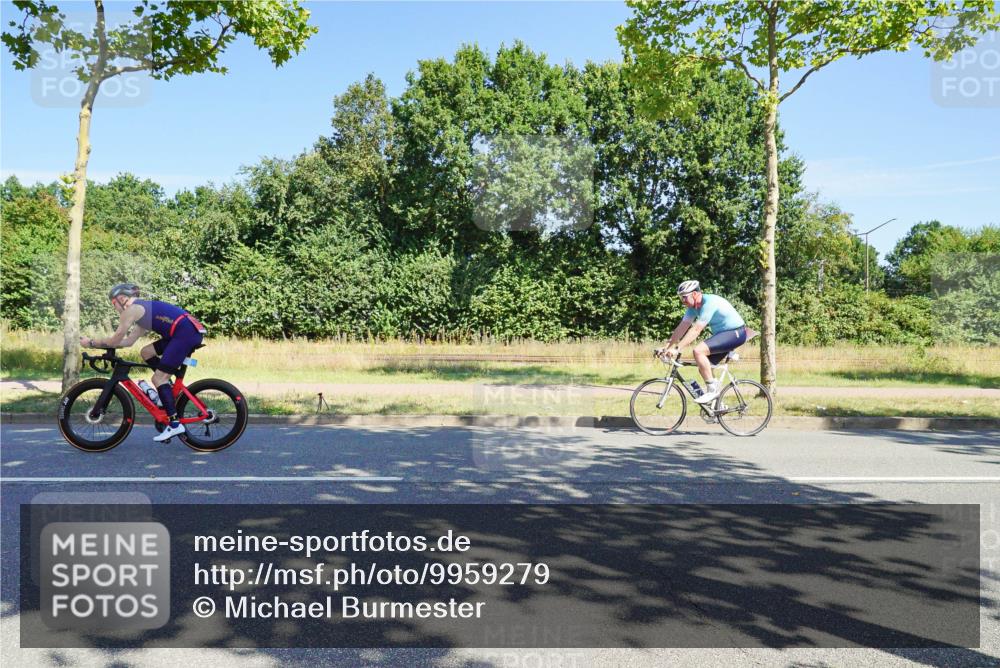 09.08.2026 - GEWOBA Citytriathlon Bremen Michael Burmester http://msf.ph/oto/9959279 09.08.2026 12:18:37 Radfahren 756, 814, 864, 970, 1119 meine-sportfotos.de