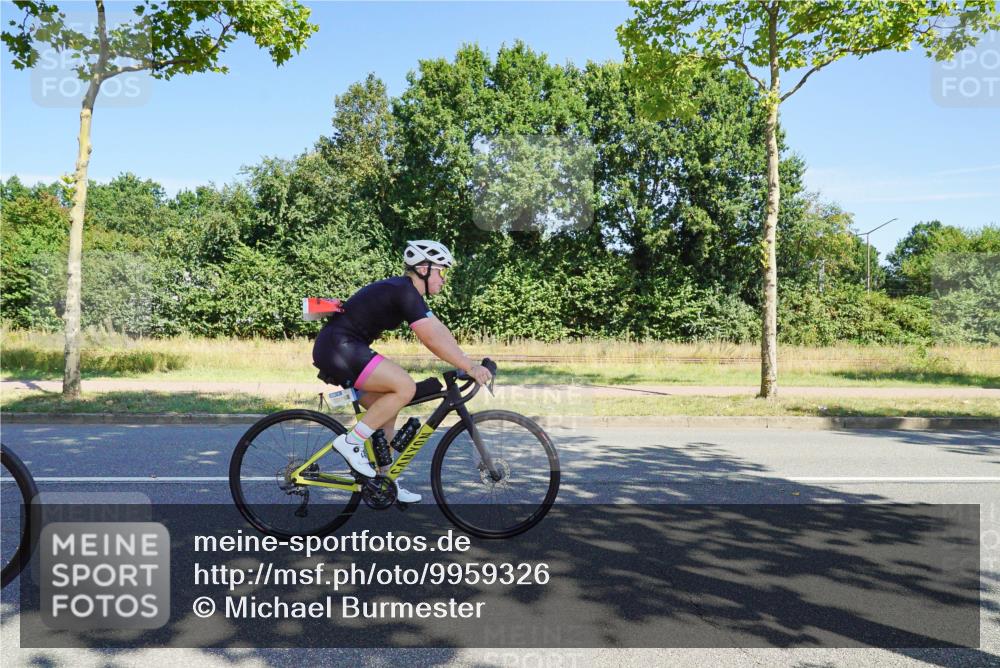 09.08.2026 - GEWOBA Citytriathlon Bremen Michael Burmester http://msf.ph/oto/9959326 09.08.2026 12:20:06 Radfahren 595, 625, 757, 788, 790, 798, 817, 823, 838, 935, 1017, 1113, 1129 meine-sportfotos.de