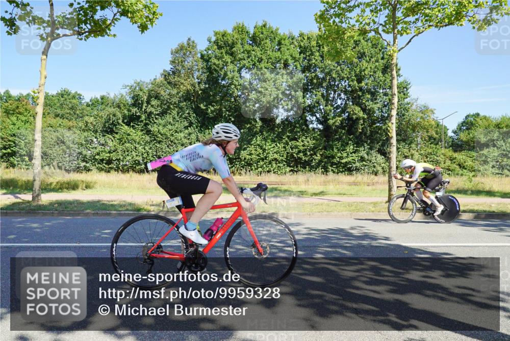 09.08.2026 - GEWOBA Citytriathlon Bremen Michael Burmester http://msf.ph/oto/9959328 09.08.2026 12:20:08 Radfahren 595, 625, 693, 757, 788, 790, 798, 817, 823, 838, 935, 1017, 1113, 1129, 1155 meine-sportfotos.de