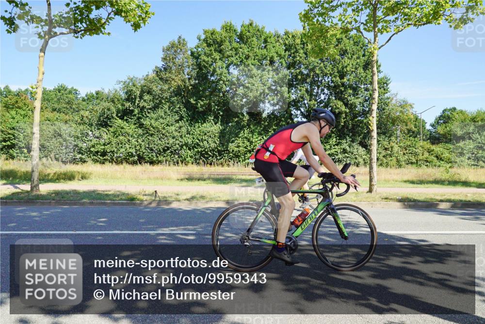 09.08.2026 - GEWOBA Citytriathlon Bremen Michael Burmester http://msf.ph/oto/9959343 09.08.2026 12:20:23 Radfahren 693, 745, 762, 763, 790, 792, 816, 823, 844, 897, 1020, 1113, 1155 meine-sportfotos.de
