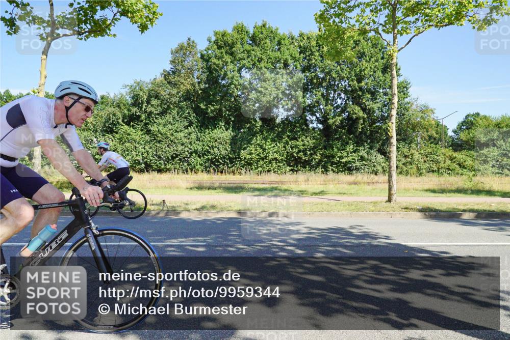 09.08.2026 - GEWOBA Citytriathlon Bremen Michael Burmester http://msf.ph/oto/9959344 09.08.2026 12:20:23 Radfahren 693, 745, 762, 763, 790, 792, 816, 823, 844, 897, 1020, 1113, 1155 meine-sportfotos.de