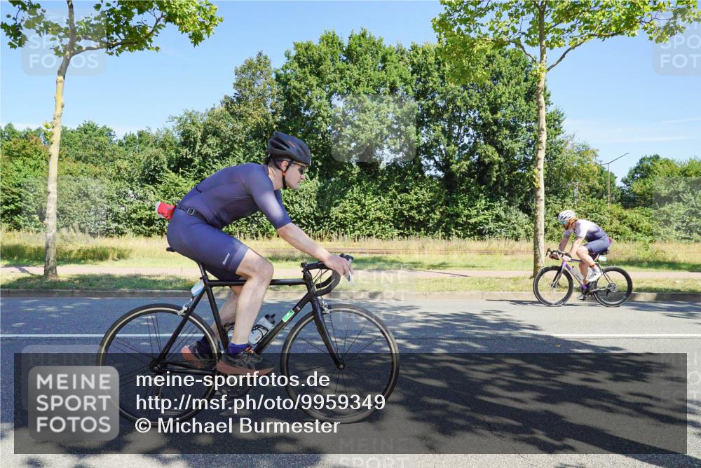 09.08.2026 - GEWOBA Citytriathlon Bremen Michael Burmester http://msf.ph/oto/9959349 09.08.2026 12:20:36 Radfahren 566, 656, 682, 728, 745, 792, 816, 844, 931, 1020 meine-sportfotos.de