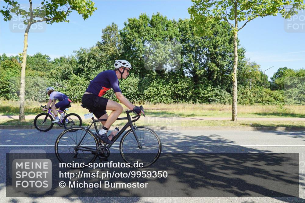 09.08.2026 - GEWOBA Citytriathlon Bremen Michael Burmester http://msf.ph/oto/9959350 09.08.2026 12:20:37 Radfahren 566, 656, 682, 728, 745, 792, 816, 931 meine-sportfotos.de