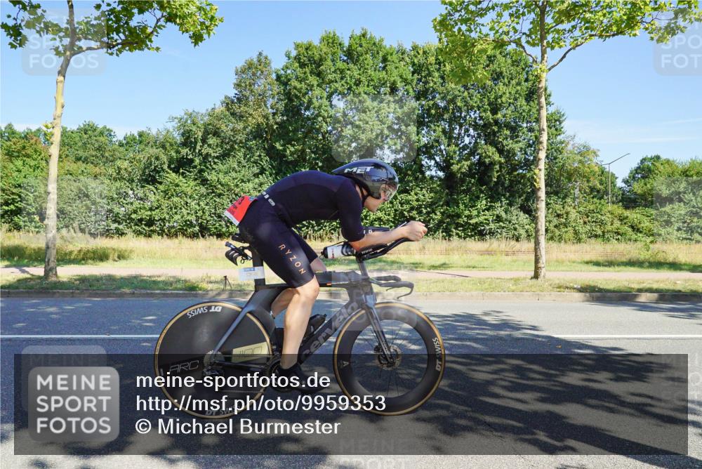 09.08.2026 - GEWOBA Citytriathlon Bremen Michael Burmester http://msf.ph/oto/9959353 09.08.2026 12:20:44 Radfahren 566, 656, 682, 728, 773, 931, 960 meine-sportfotos.de