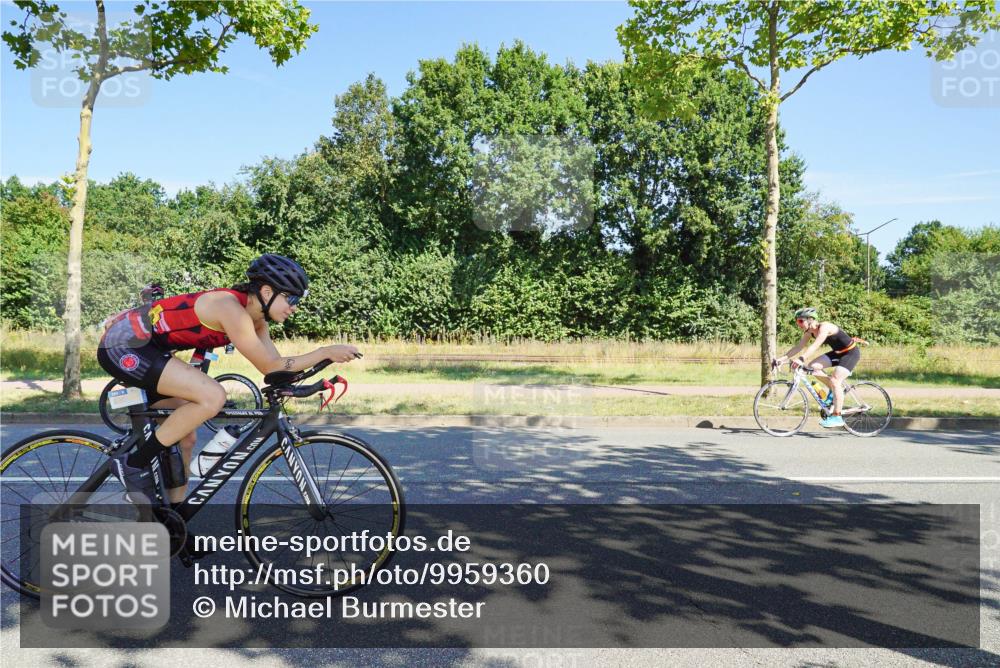 09.08.2026 - GEWOBA Citytriathlon Bremen Michael Burmester http://msf.ph/oto/9959360 09.08.2026 12:20:55 Radfahren 560, 562, 639, 668, 678, 773, 889, 911, 912, 960, 968, 979, 1110 meine-sportfotos.de