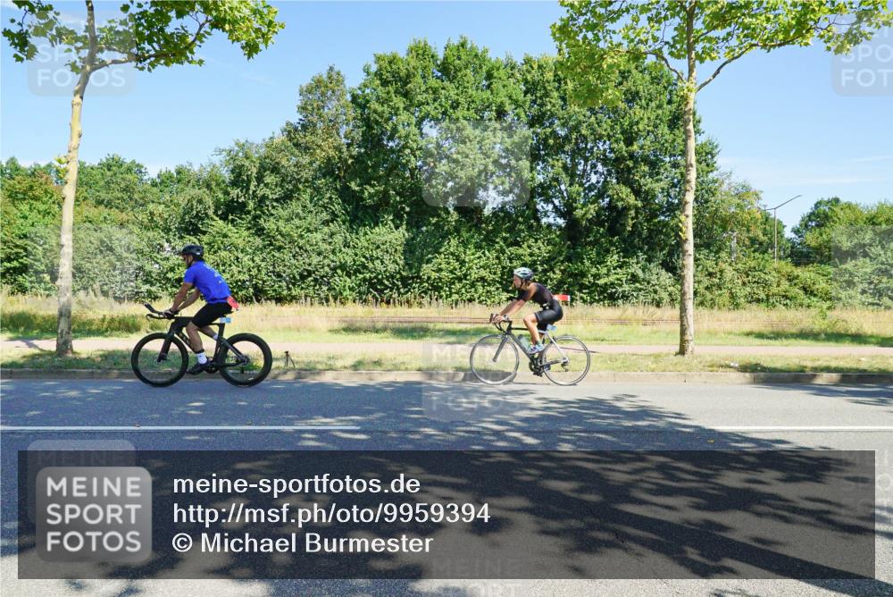 09.08.2026 - GEWOBA Citytriathlon Bremen Michael Burmester http://msf.ph/oto/9959394 09.08.2026 12:21:48 Radfahren 604, 626, 759, 768, 796, 834, 876, 885, 998, 1111, 1156 meine-sportfotos.de