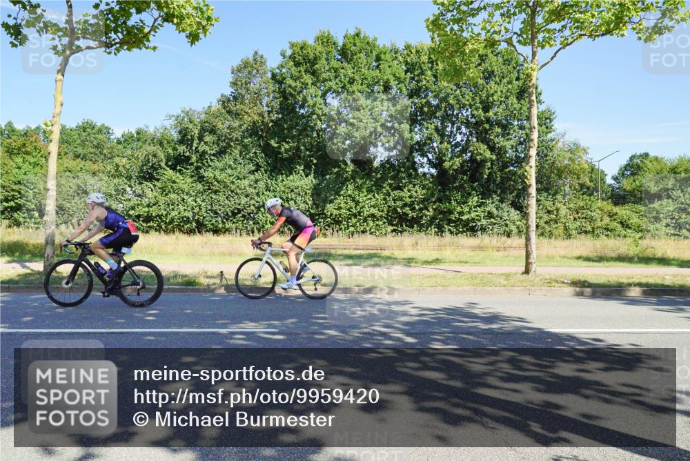 09.08.2026 - GEWOBA Citytriathlon Bremen Michael Burmester http://msf.ph/oto/9959420 09.08.2026 12:22:14 Radfahren 541, 559, 571, 623, 687, 694, 695, 803, 896, 954, 1139, 1154 meine-sportfotos.de