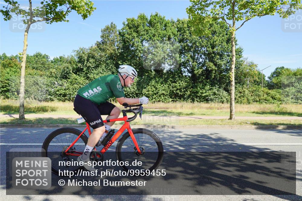 09.08.2026 - GEWOBA Citytriathlon Bremen Michael Burmester http://msf.ph/oto/9959455 09.08.2026 12:23:04 Radfahren 612, 699, 783, 809, 898, 915, 919, 933, 940, 966, 972, 1012, 1136 meine-sportfotos.de