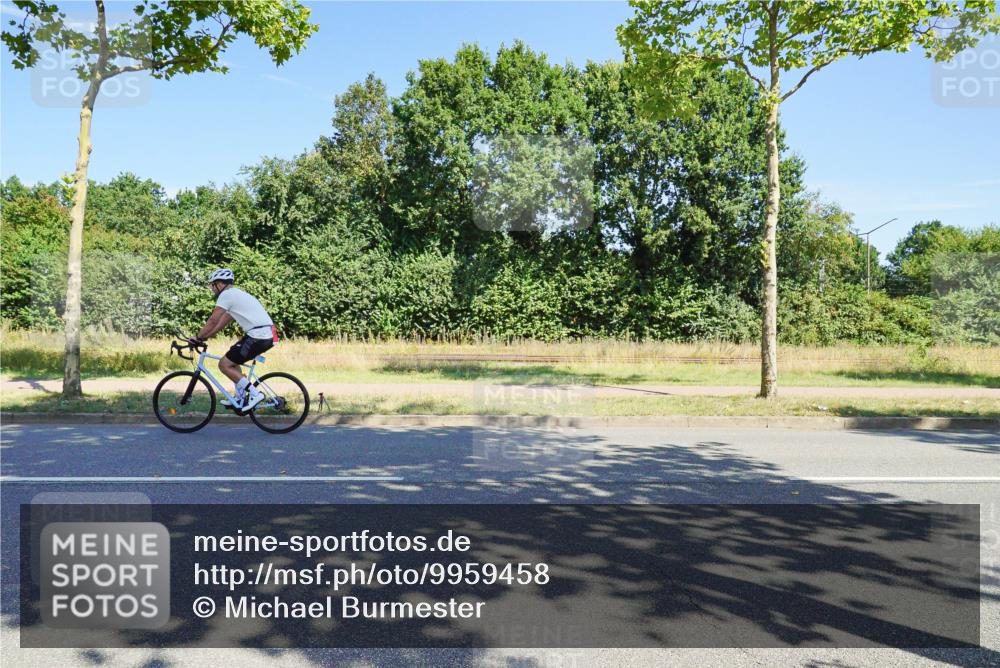 09.08.2026 - GEWOBA Citytriathlon Bremen Michael Burmester http://msf.ph/oto/9959458 09.08.2026 12:23:08 Radfahren 612, 783, 809, 840, 871, 898, 915, 919, 933, 940, 966, 972, 1123, 1136 meine-sportfotos.de