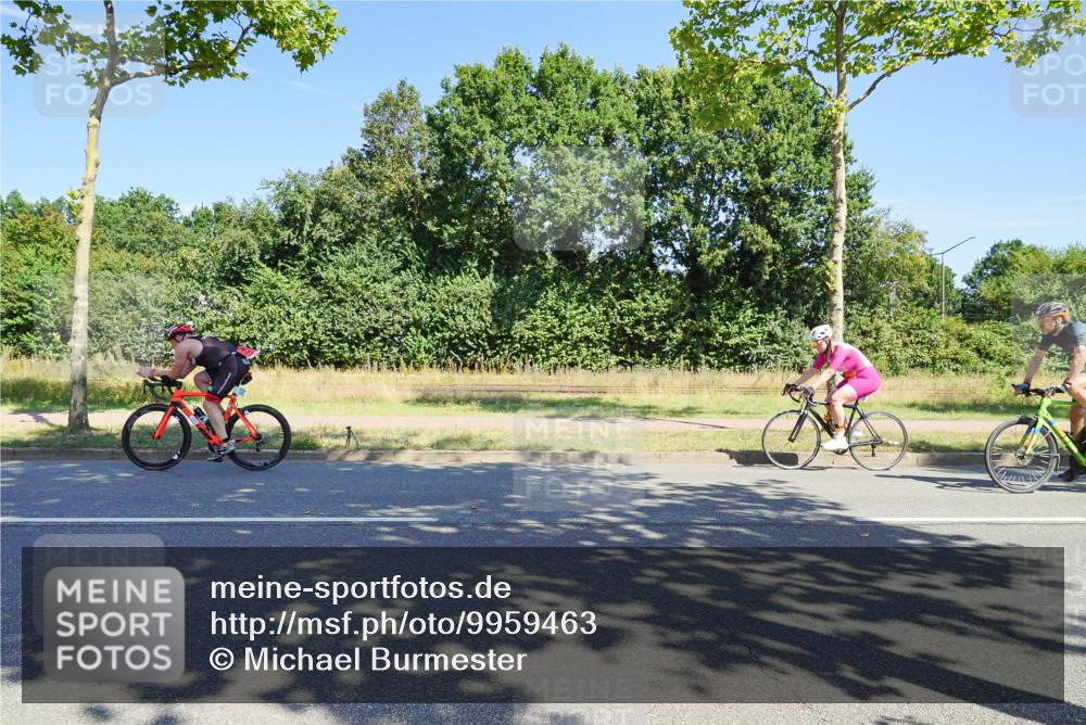 09.08.2026 - GEWOBA Citytriathlon Bremen Michael Burmester http://msf.ph/oto/9959463 09.08.2026 12:23:11 Radfahren 572, 577, 612, 782, 783, 809, 840, 871, 888, 898, 919, 940, 966, 972, 1123, 1136 meine-sportfotos.de