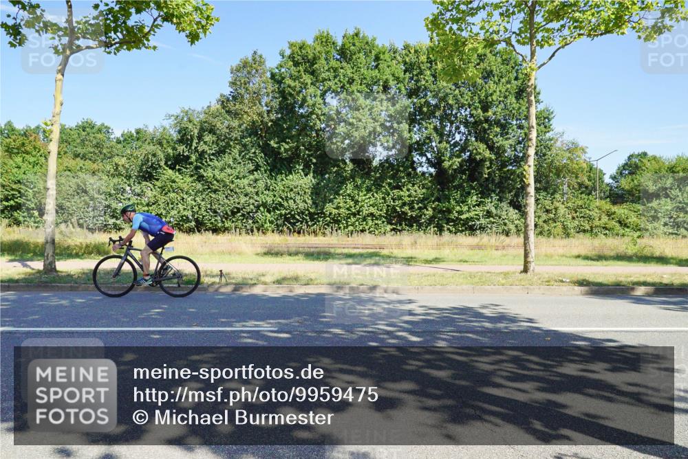 09.08.2026 - GEWOBA Citytriathlon Bremen Michael Burmester http://msf.ph/oto/9959475 09.08.2026 12:23:26 Radfahren 572, 577, 651, 701, 707, 782, 840, 888, 976, 996 meine-sportfotos.de