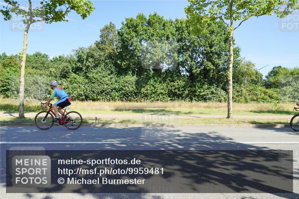 09.08.2026 - GEWOBA Citytriathlon Bremen Michael Burmester http://msf.ph/oto/9959481 09.08.2026 12:23:37 Radfahren 651, 701, 705, 707 meine-sportfotos.de