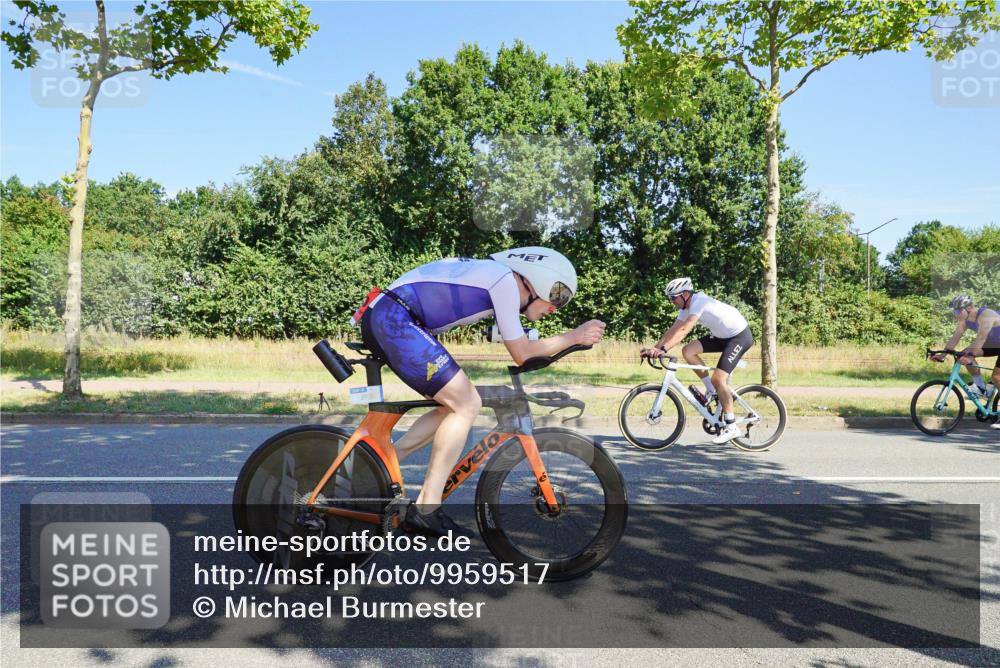 09.08.2026 - GEWOBA Citytriathlon Bremen Michael Burmester http://msf.ph/oto/9959517 09.08.2026 12:24:36 Radfahren 601, 620, 671, 675, 720, 753, 770, 1152 meine-sportfotos.de