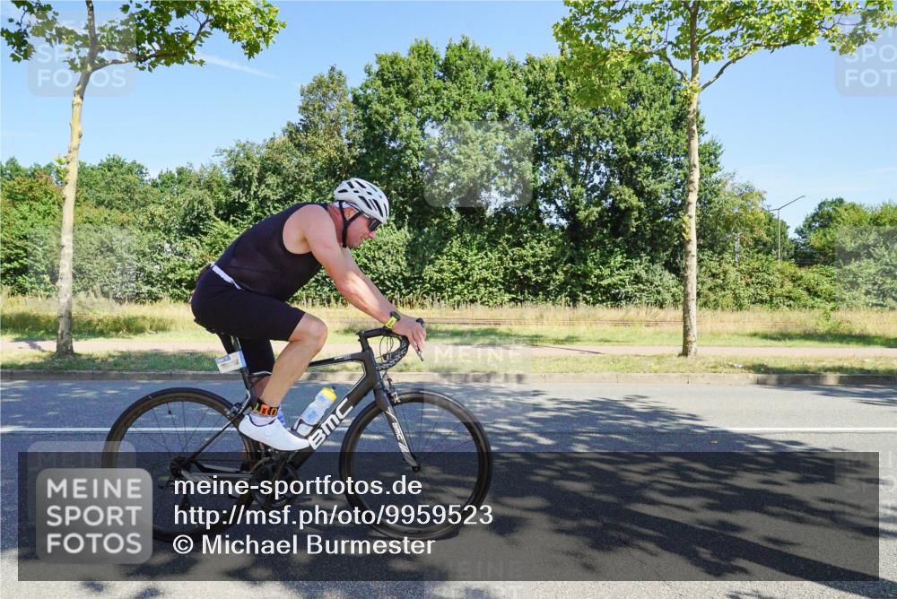 09.08.2026 - GEWOBA Citytriathlon Bremen Michael Burmester http://msf.ph/oto/9959523 09.08.2026 12:24:43 Radfahren 601, 620, 720, 770, 776, 819, 1152 meine-sportfotos.de