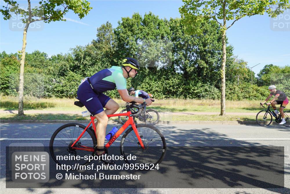 09.08.2026 - GEWOBA Citytriathlon Bremen Michael Burmester http://msf.ph/oto/9959524 09.08.2026 12:24:44 Radfahren 601, 620, 720, 770, 776, 819, 974, 1152 meine-sportfotos.de