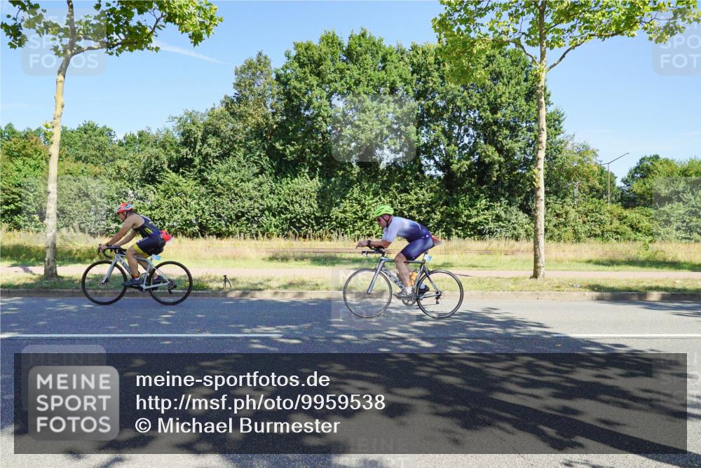 09.08.2026 - GEWOBA Citytriathlon Bremen Michael Burmester http://msf.ph/oto/9959538 09.08.2026 12:25:00 Radfahren 548, 602, 711, 785, 819, 974, 991, 1104, 1140 meine-sportfotos.de