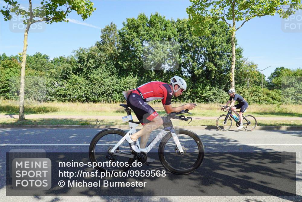 09.08.2026 - GEWOBA Citytriathlon Bremen Michael Burmester http://msf.ph/oto/9959568 09.08.2026 12:25:37 Radfahren 558, 649, 702, 743, 774, 789, 810, 848, 936, 982, 1010, 1122, 1125 meine-sportfotos.de