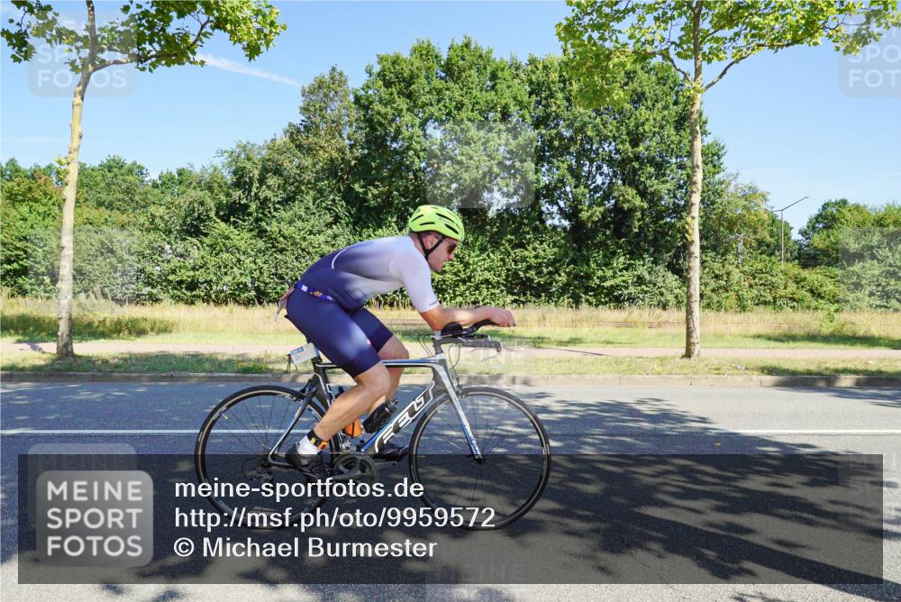 09.08.2026 - GEWOBA Citytriathlon Bremen Michael Burmester http://msf.ph/oto/9959572 09.08.2026 12:25:42 Radfahren 578, 614, 649, 702, 718, 743, 779, 789, 810, 848, 853, 944, 982, 1122, 1125 meine-sportfotos.de